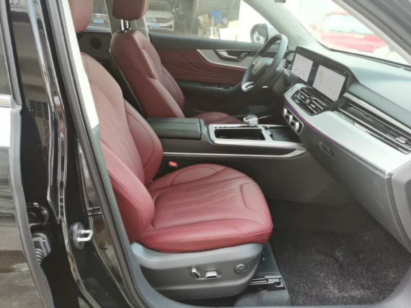 Used Hongqi HS5 2025 2.0T All-Wheel-Drive Flagship Pro Edition — 24