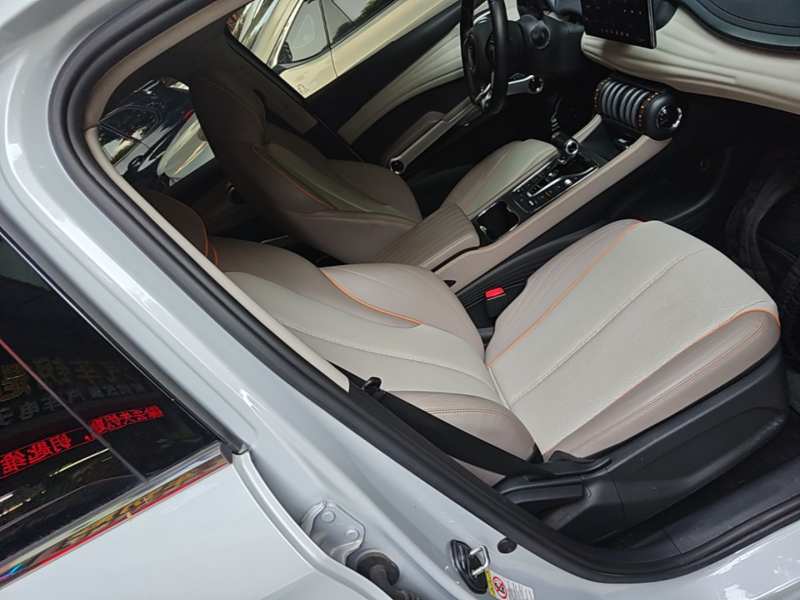 Used BYD Yuan PLUS 2024 Honor Edition 510KM Leading Model — 24