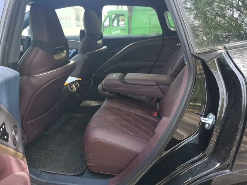Used Avatr 11 2025 Ultra Extended-Range Edition — 16
