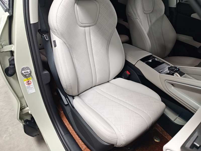 Used BYD Yuan UP 2024 401 km Active Version — 24