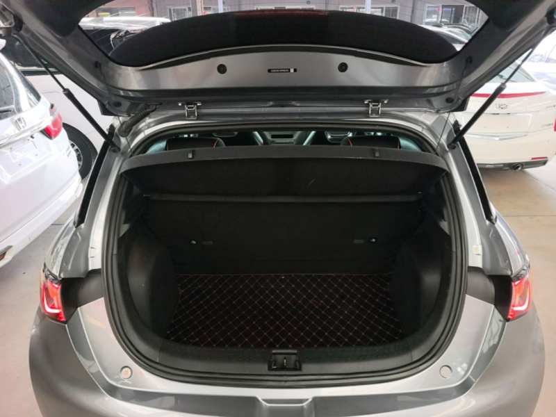 Used BYD Dolphin 2021 405 km Fashion Edition — 18