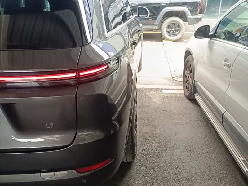 Used Li Auto L7 2024 MAX Model — 7
