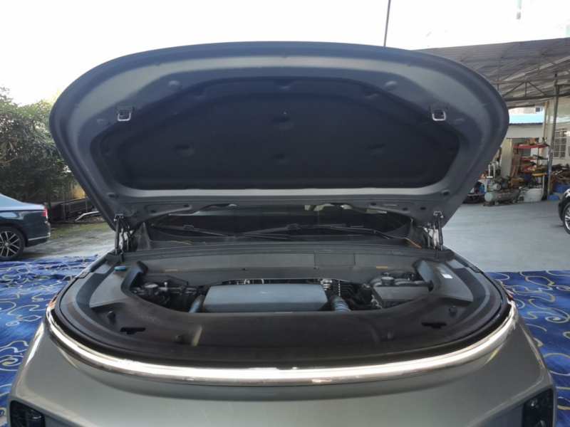 Used Li Auto L8 2024 Pro Model — 19