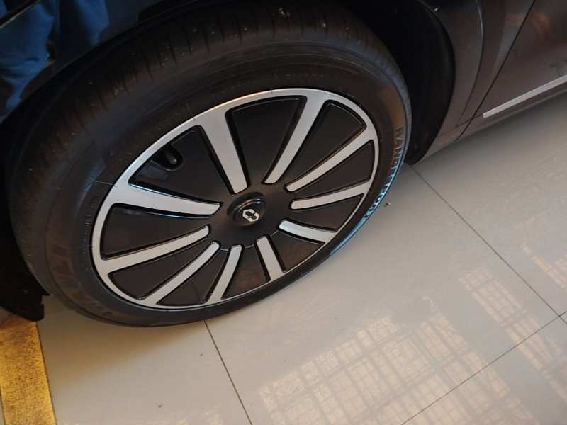 Used AITO/LUXEED/MAEXTRO/SAIC/STELATO AITO M9 2024 Range-Extended Max Edition 52 kWh 6-Seater Version — 22