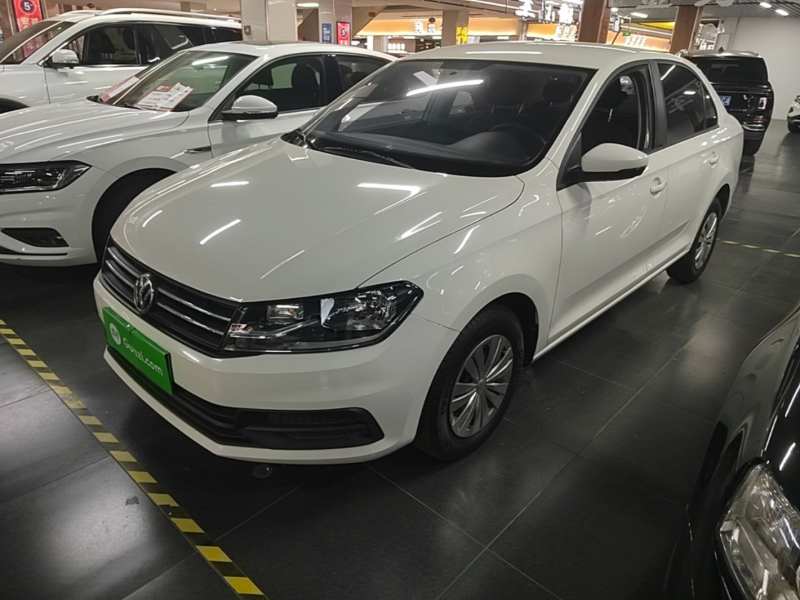 Used Volkswagen Santana 2021 1.5L Automatic Fashion Edition — 1