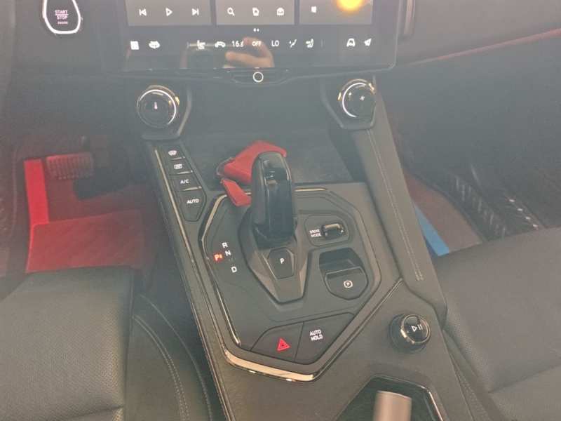 Used Lynk & Co 01 2021 2.0TD Four-Wheel Drive Dark Night Edition — 13