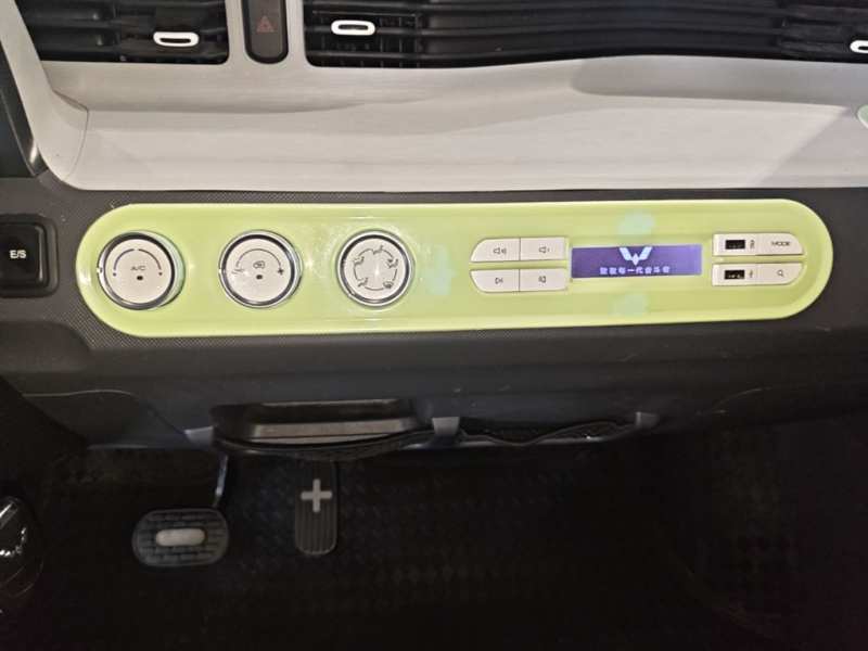 Used Wuling Hongguang MINIEV 2021 Macaron Fashion Model Lithium Iron Phosphate — 12