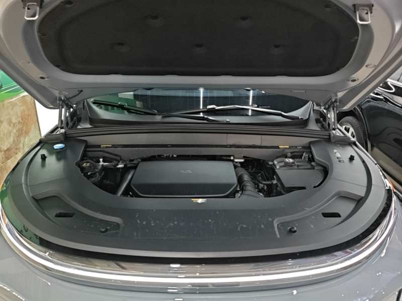 Used Li Auto L7 2025 Max Smart Refresh Edition — 19