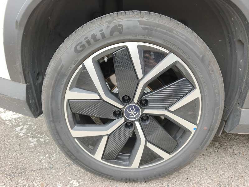 Used BYD Song L DM-i 2025 Intelligent Driving Version 160 km Beyond-Range Type — 25