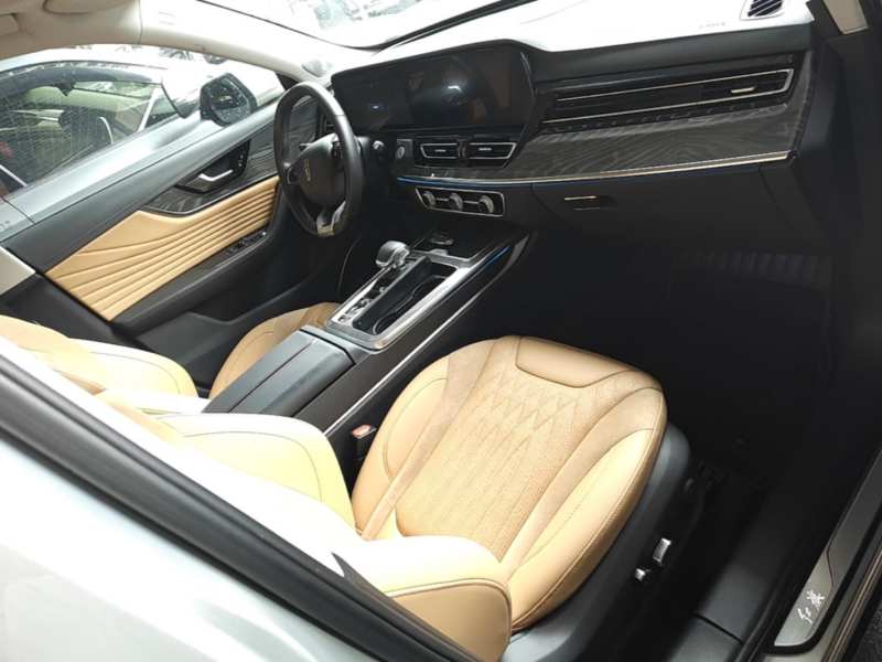 Used Hongqi HS5 2023 2.0T Four-Wheel Drive Flagship Pro Edition – Chinese Trim Ling — 24