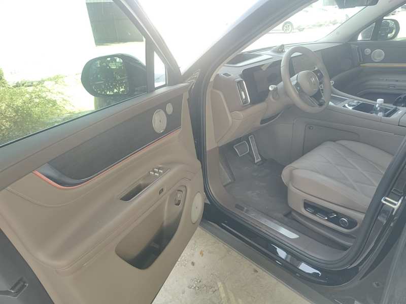 Used Hima AITO M9 2025 Extended-Range Ultra Version 52 kWh 5-Seater Edition — 15
