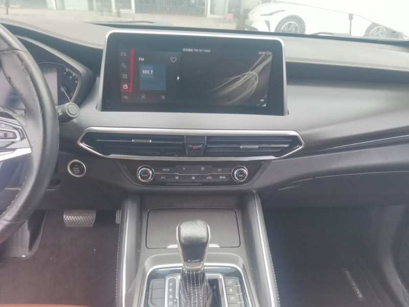 Used SAIC MAXUS D90 2017 2.0T Automatic Two-Wheel Drive – Uranus — 12