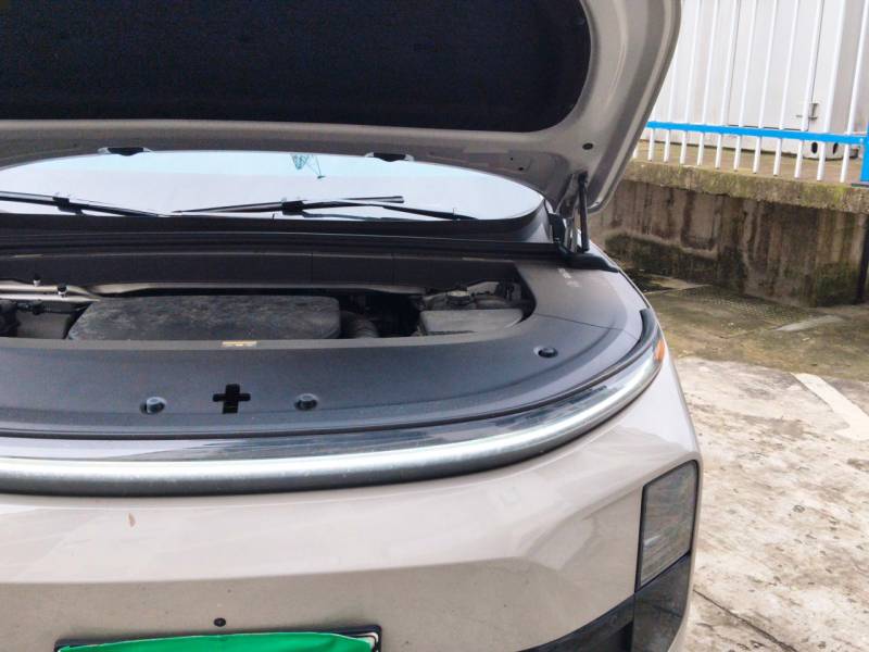 Used Li Auto L6 2025 Max Smart Refresh Edition — 32