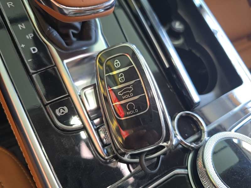 Used Hongqi H9 2020 2.0T Smart Connect Flagship Edition – Chinese Trim Xiang — 8
