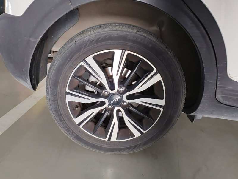 Used Kia kx1 Stonic 2021 1.4L CVT Sunroof Model — 25