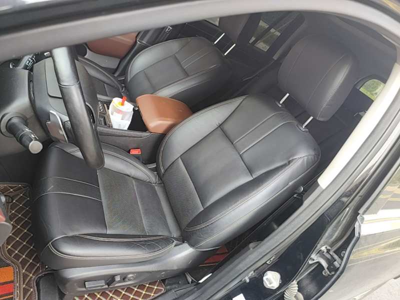 Used GAC Trumpchi GS8 2017 320T Two-Wheel Drive Luxury Smart Connectivity Version (7 Seats) — 14