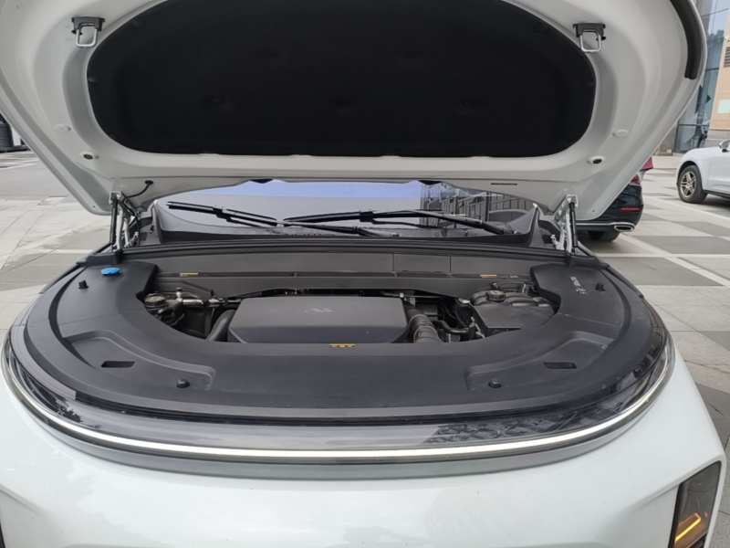 Used Li Auto L7 2023 Pro Model — 19