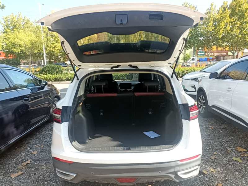 Used Geely Auto Coolray 2020 240T Manual Archer — 18