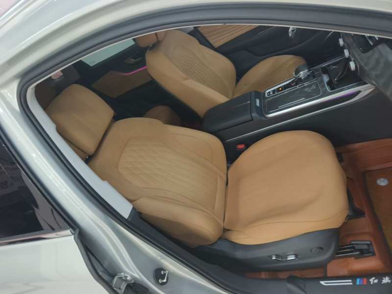 Used Hongqi HS5 2023 2.0T Four-Wheel Drive Flagship Pro Edition – Chinese Trim Ling — 24