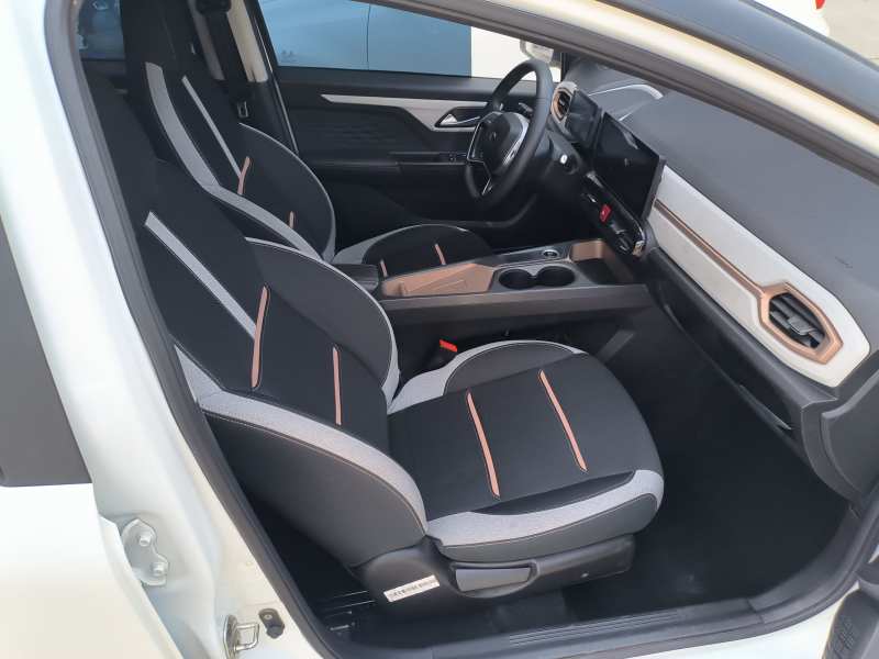 Used JAC Yiwei E10X 2024 Charming Edition 301km Lite — 24
