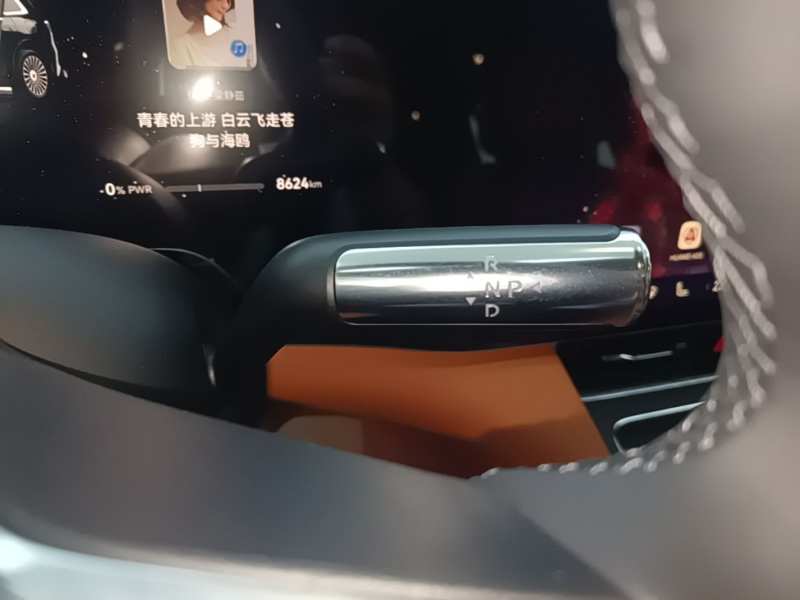 Used Hima AITO M8 2025 Extended-Range Max+ Version 53.4 kWh 6-Seater Edition — 13