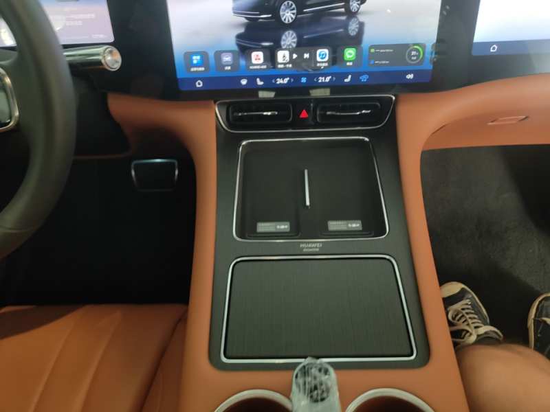 Used Hima AITO M8 2025 Extended-Range Max+ Version 53.4 kWh 5-Seater Edition — 13