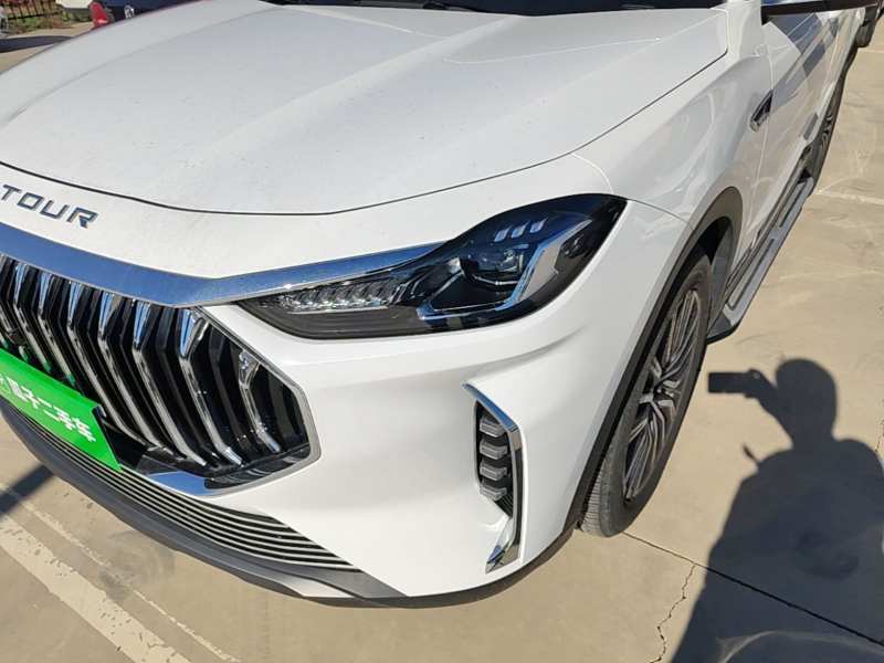 Used JETOUR X70 PLUS 2023 1.5T DCT Brave PLUS 5-Seater — 23