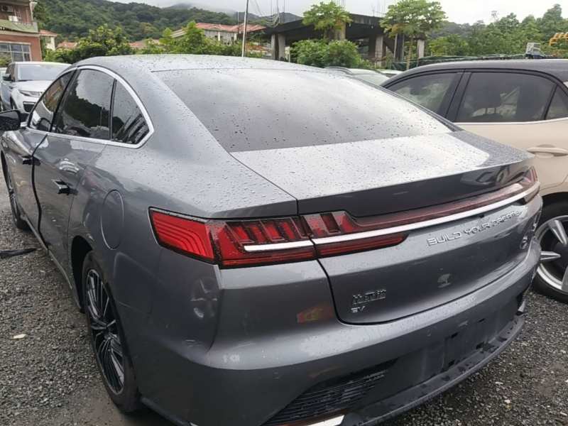 Used BYD Han 2020 EV Long-Range Luxury Model — 4