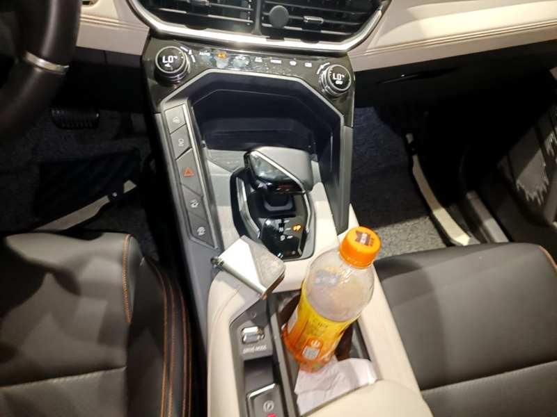 Used Lynk & Co 06 EM-P 2020 PHEV Plus — 13