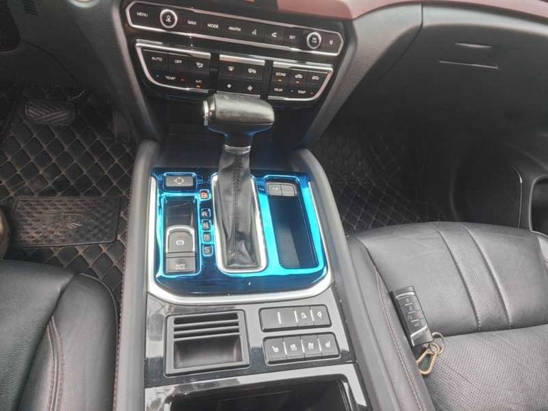 Used GAC Trumpchi GS8 2017 320T Two-Wheel Drive Luxury Smart Connectivity Version (7 Seats) — 13