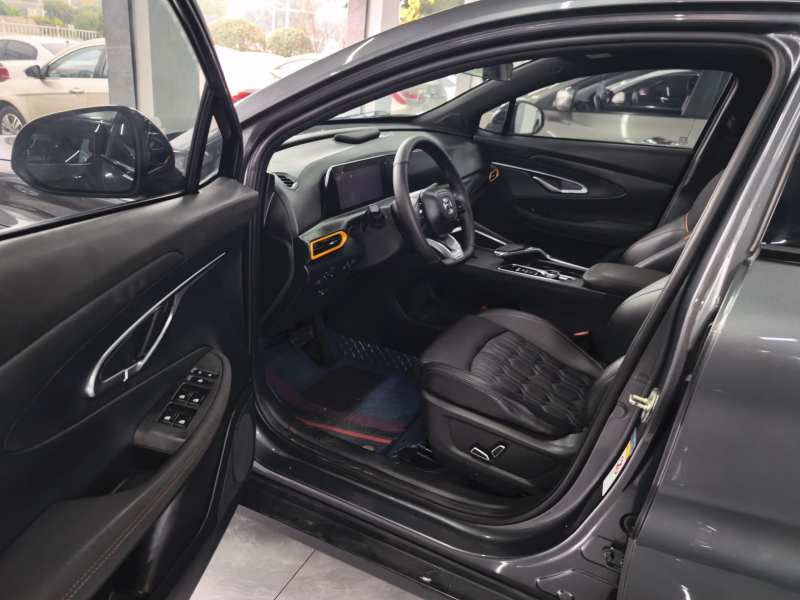 Used CHANGAN UNI-T 2022 1.5T Prestige Version — 15