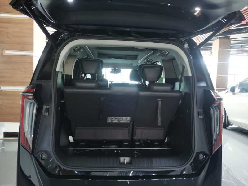 Used GAC Trumpchi M8 2024 Master Series 400T Prestige Edition — 14