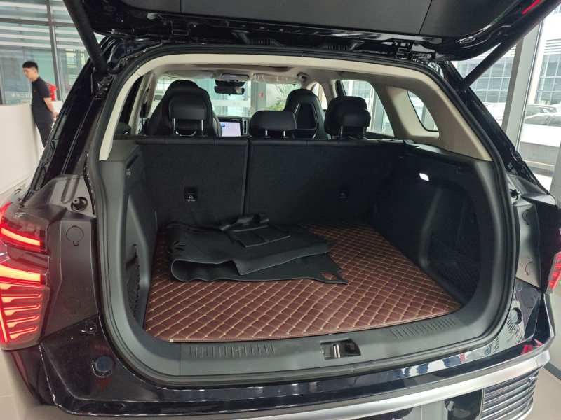 Used Hongqi HS3 PHEV 2024 PHEV 115km Jingwei Edition — 18