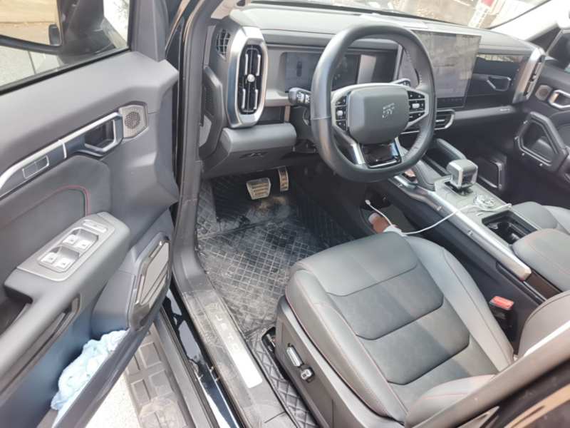 Used JETOUR Traveler 2023 2.0T All-Wheel-Drive CrossPRO — 15