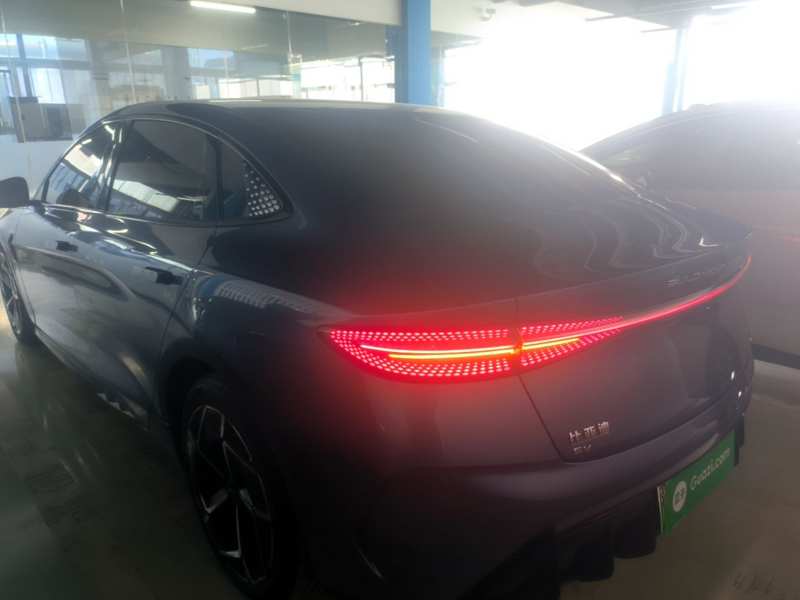 Used BYD Seal 2022 700 km Long-Range Rear-Wheel-Drive Version — 4