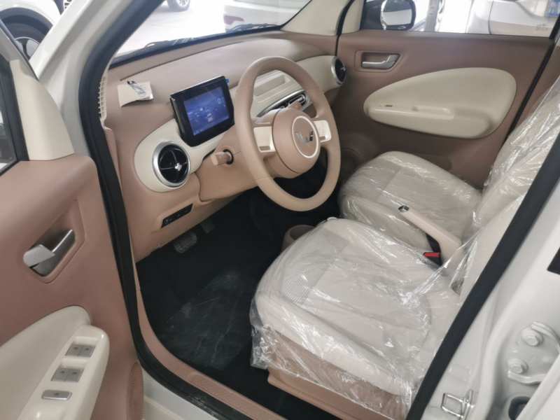 Used Wuling Hongguang MINIEV 2025 Four-Door Version Advanced Edition — 15