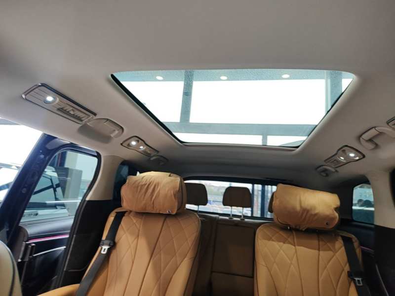 Used Denza D9 2024 DM-i 1050 Luxury Model — 17