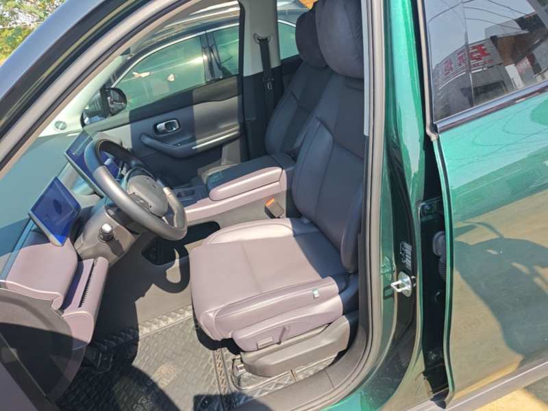 Used Leapmotor C16 2024 Range-Extended 200 Luxury Edition — 14