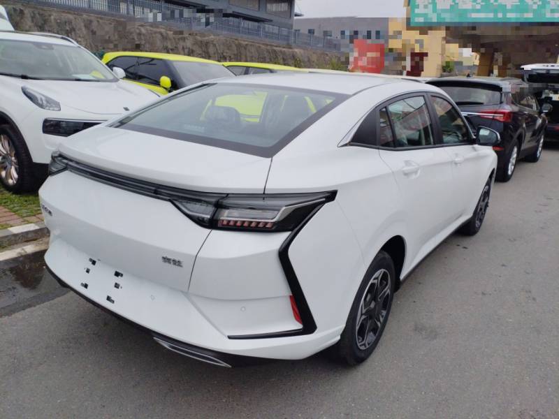 Used Dongfeng Aeolus Yixuan 2025 1.5L Automatic Luxury Version – Luxury — 6