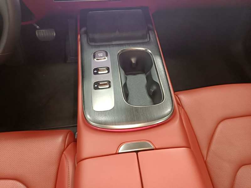Used Xiaomi Auto SU7 2024 Rear-Drive Long-Range Intelligent Driving Version — 13