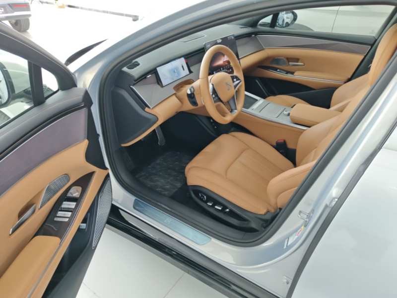 Used BYD Han L 2025 EV Four-Wheel Drive LiDAR Flagship Model — 15