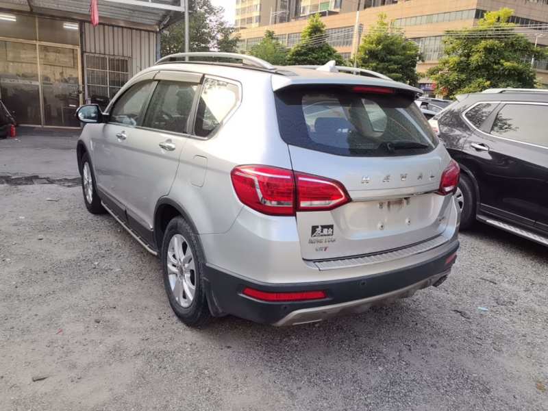 Used Haval H6 2015 Revised Version Sport Edition 1.5T Manual Transmission Two-Wheel Drive Elite Grade — 4