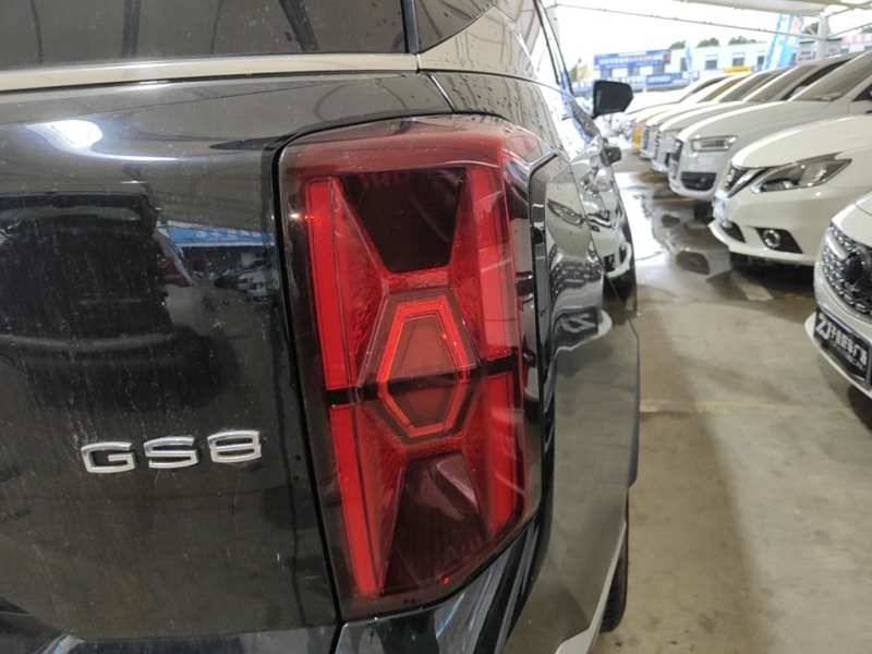 Used GAC Trumpchi GS8 2022 Linghang Series 2.0 TGDI Two-Wheel-Drive Luxury Smart Connectivity Version (7 Seats) — 7