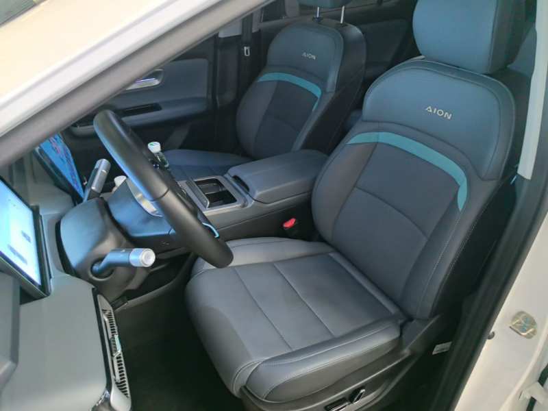 Used AION Y 2023 Plus 510 Smart Edition — 14