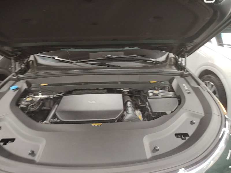 Used Li Auto L8 2025 Max Smart Refresh Edition — 19