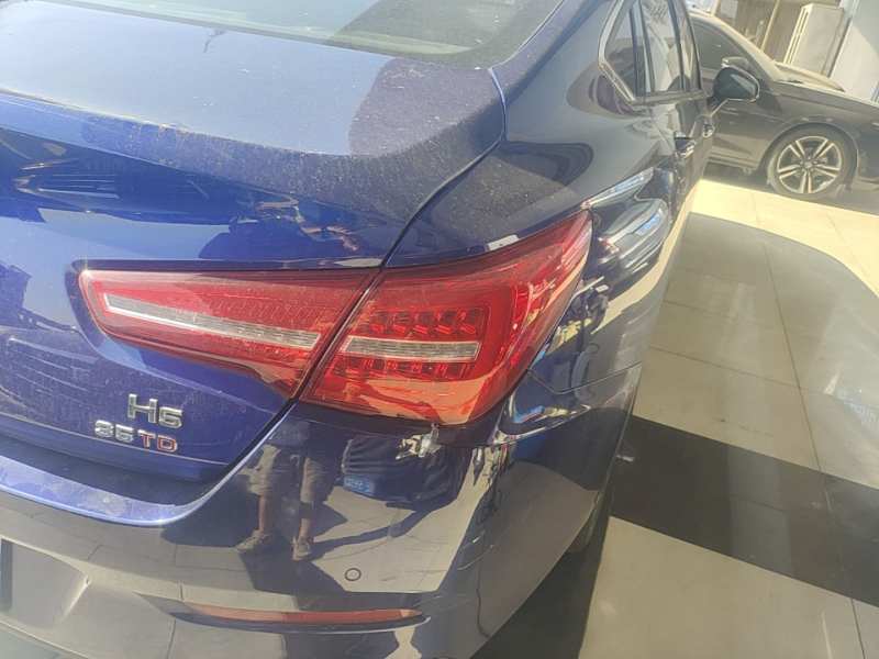 Used Hongqi H5 2020 1.8T Automatic ZhiLian QiYun Edition — 7