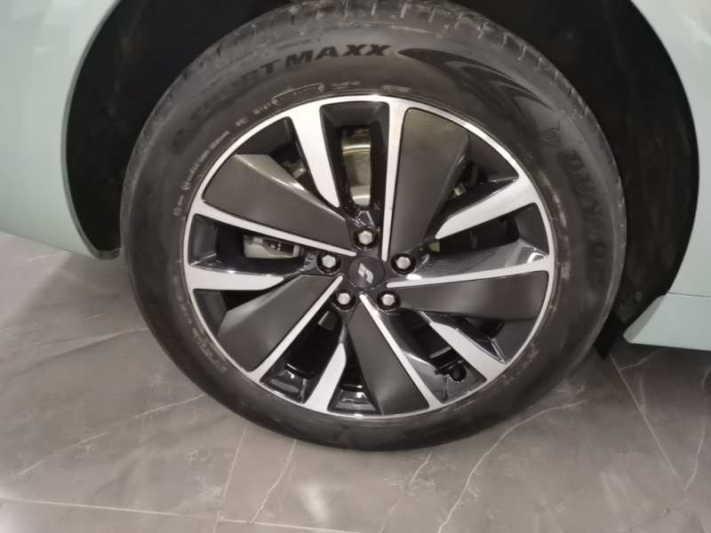 Used Li Auto L6 2025 Pro Smart Refresh Edition — 25