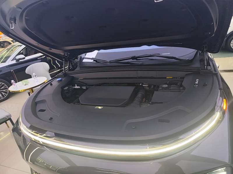 Used Li Auto L7 2023 Pro Model — 19