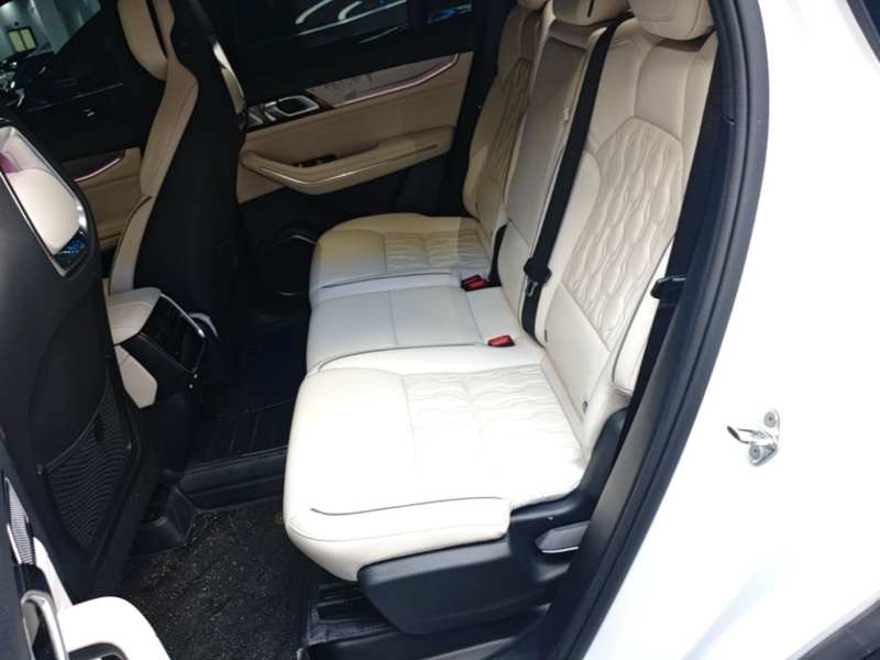 Used Lynk & Co 09 2021 2.0T Ultra 7-Seater — 16
