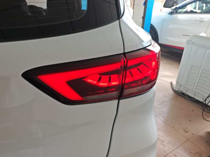 Used MG ZS 2020 180 DVVT Automatic Lite — 7